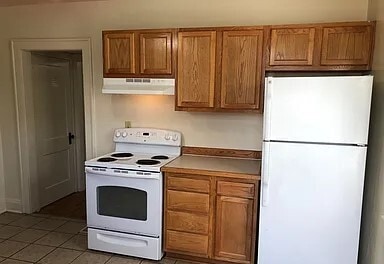 Building Photo - Charming 3-Bedroom Home in the Heart of Co...