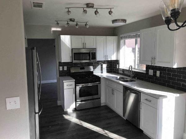 Building Photo - 5620 Royal Castle Ln