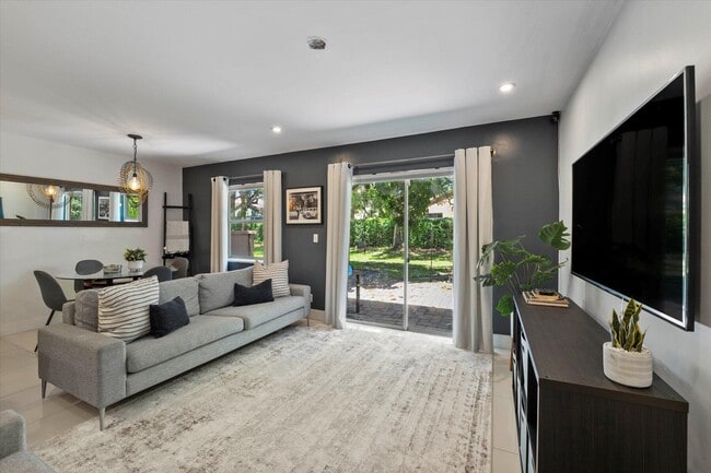 Building Photo - 6960 Mill Brook Pl