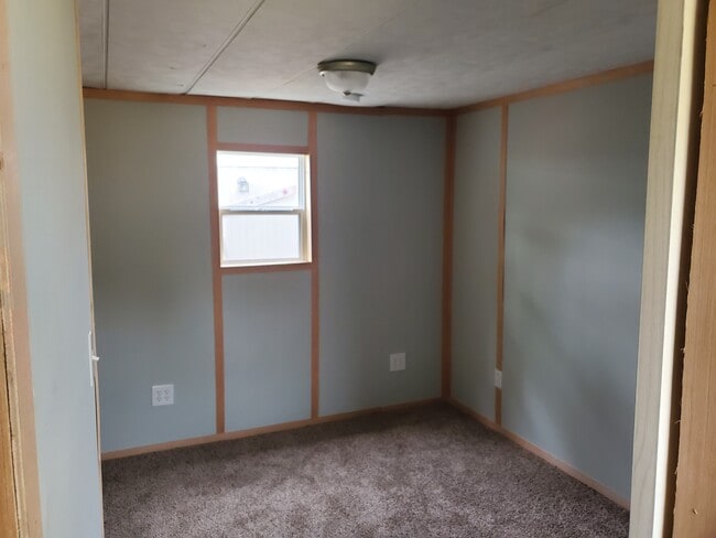 Building Photo - 4270 E Montpelier Pike