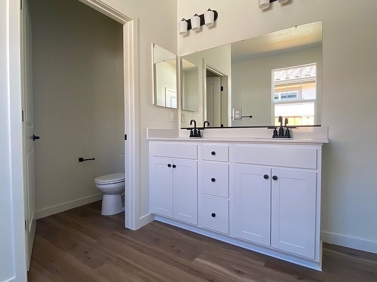Building Photo - 8337 Orla Way