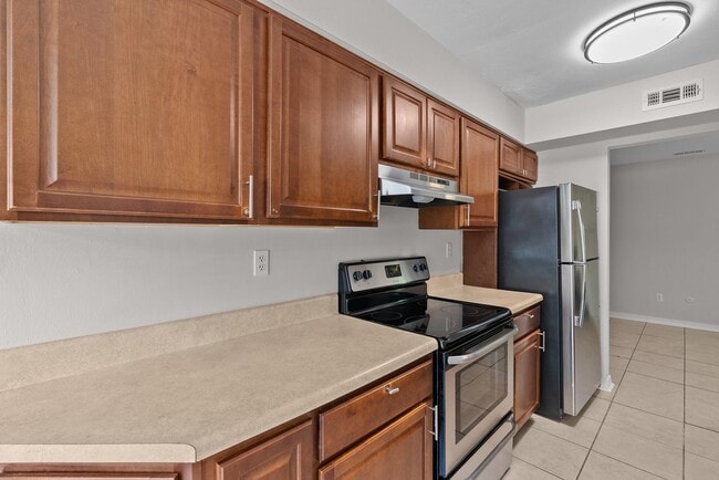 Building Photo - 5516 Amhurst Ct