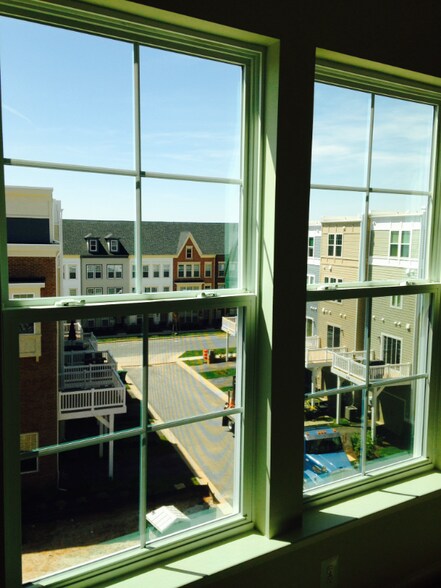 Building Photo - 9726 Fields Rd