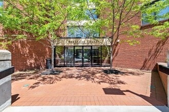 Building Photo - 85 Brainerd Rd
