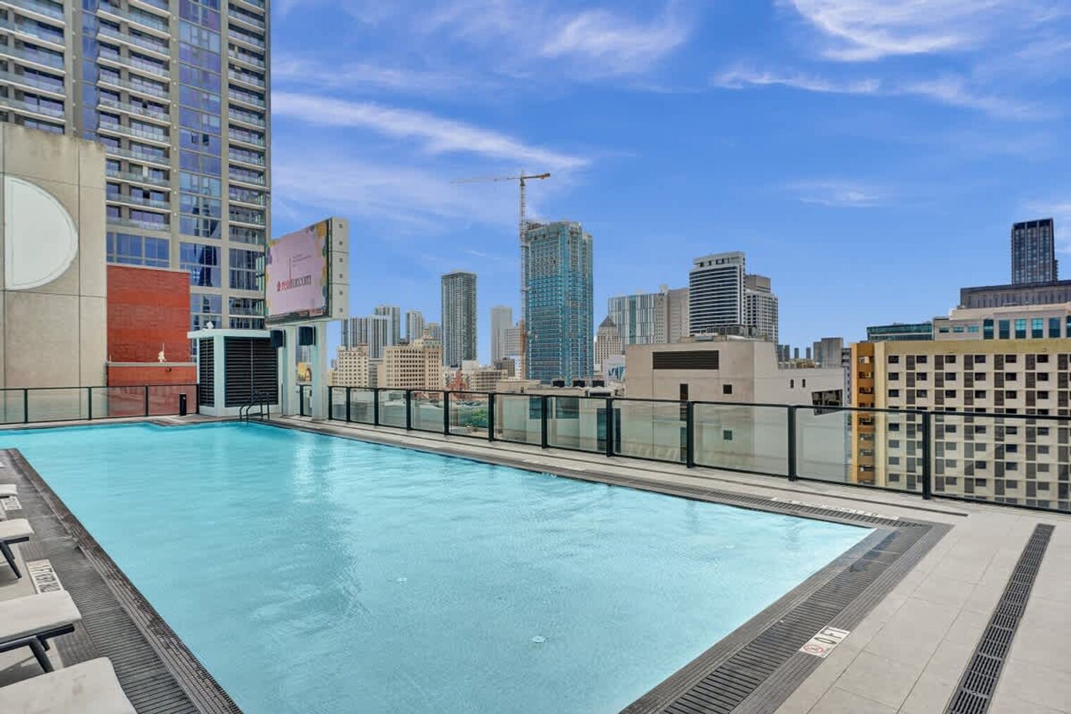 Building Photo - 398 NE 5th St