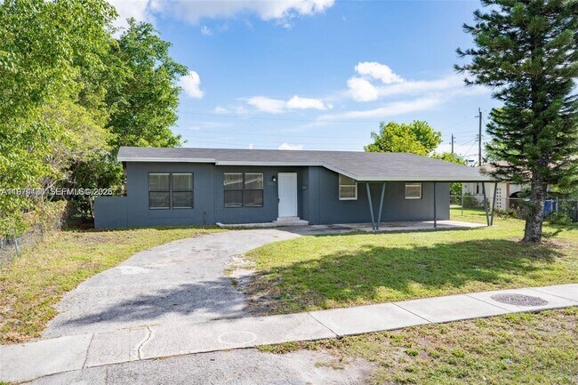 Building Photo - 650 SW 29th Ave