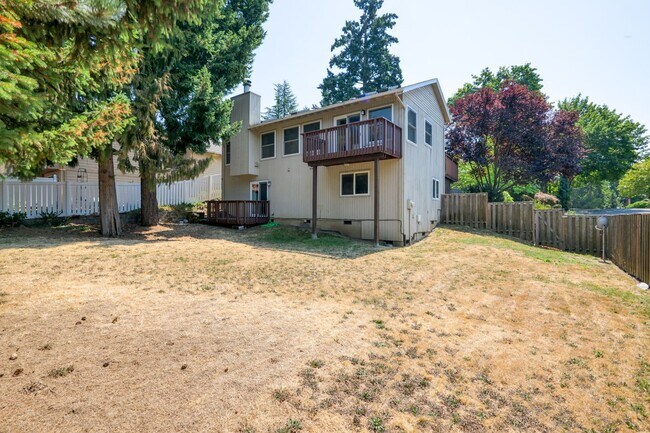 Building Photo - 3 Bedroom, 2.5 Bathroom Home Nestled in the Heart of Picks Landing Neighborhood