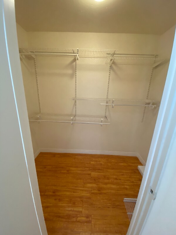 Building Photo - 2300 E Silverado Ranch Blvd