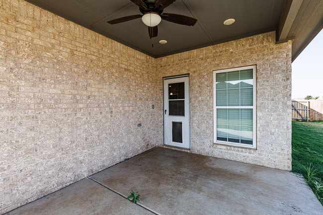 Building Photo - 10301 Avenue W