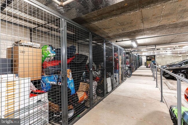 Building Photo - 815 N Patrick St