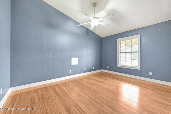 Building Photo - 1795 Noel Pl