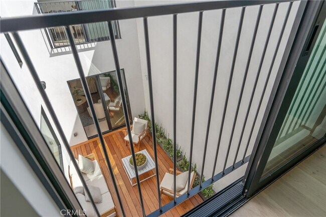 Building Photo - 11825 Tennessee Ave