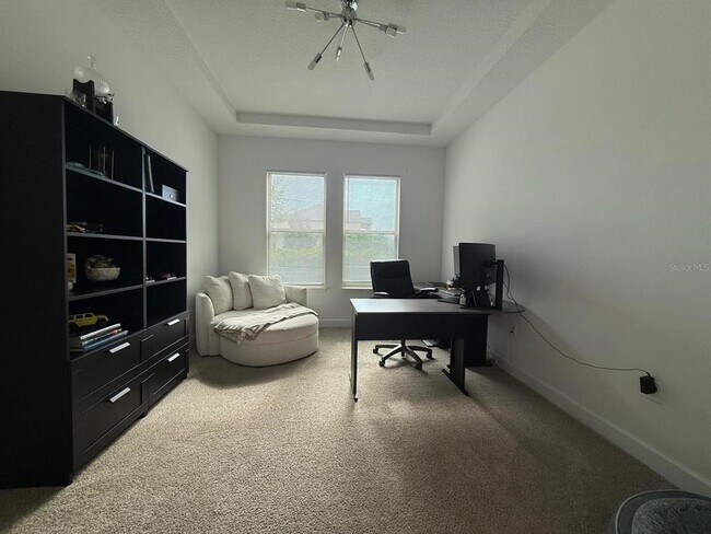 Building Photo - 12913 Utopia Lp