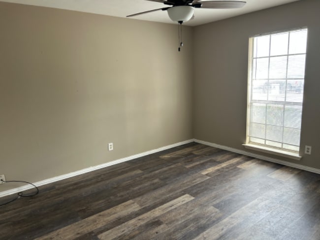 Building Photo - 3903 Tioga St