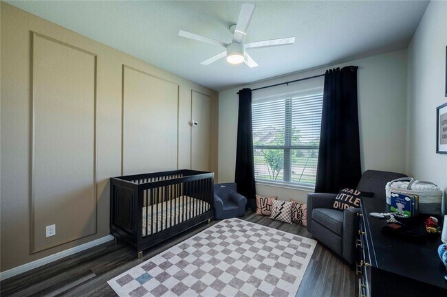 Building Photo - 31302 Raleigh Creek Dr