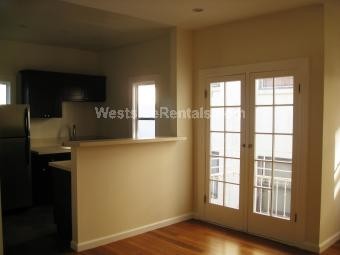 Primary Photo - 1811 Ivar Ave