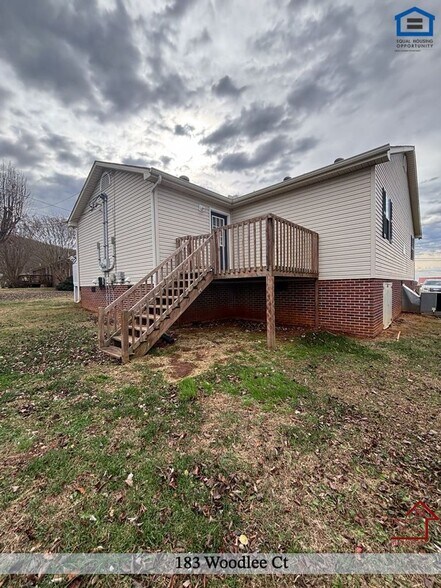 Building Photo - 183 Woodlee Ct