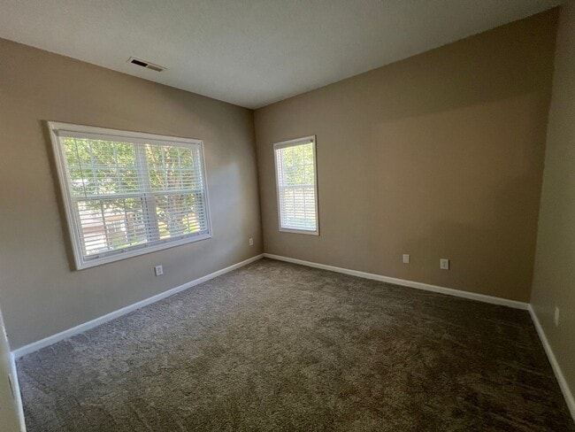 Building Photo - 7706 Astoria Pl