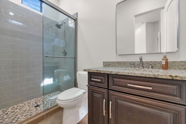 Building Photo - 3324 E Suncrest Ct
