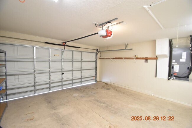 Building Photo - 944 Ridge Haven Dr