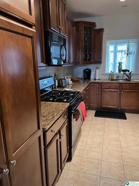 Building Photo - 40 Hillside Ct S