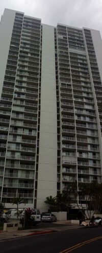 Building Photo - Pearlridge Pearl Two 2 Bedroom 1 Bedroom 1 Parking Condominium Overlooking the Coastline