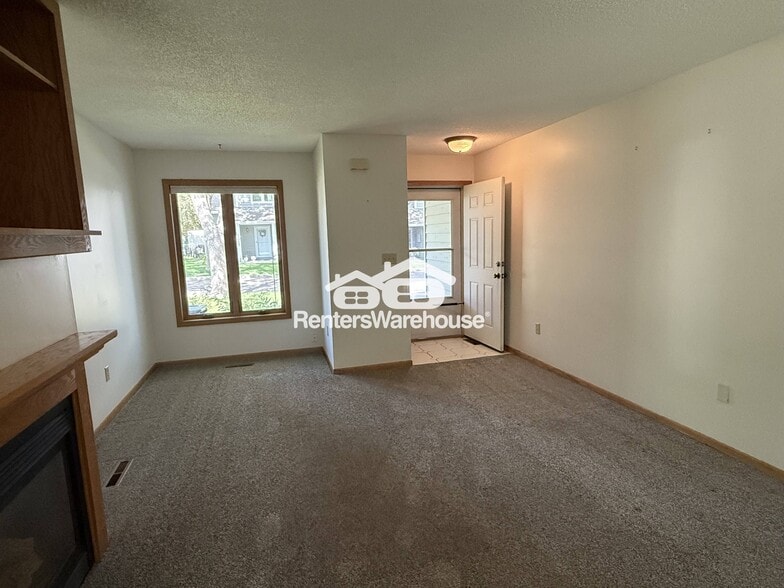 Building Photo - 1603 Geske Rd