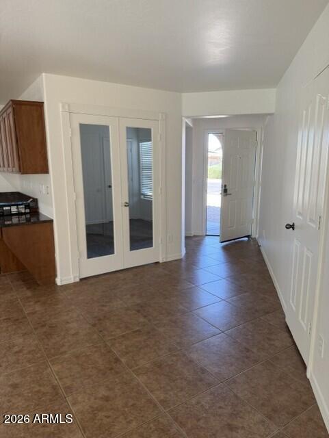 Building Photo - 887 W Desert Hills Dr