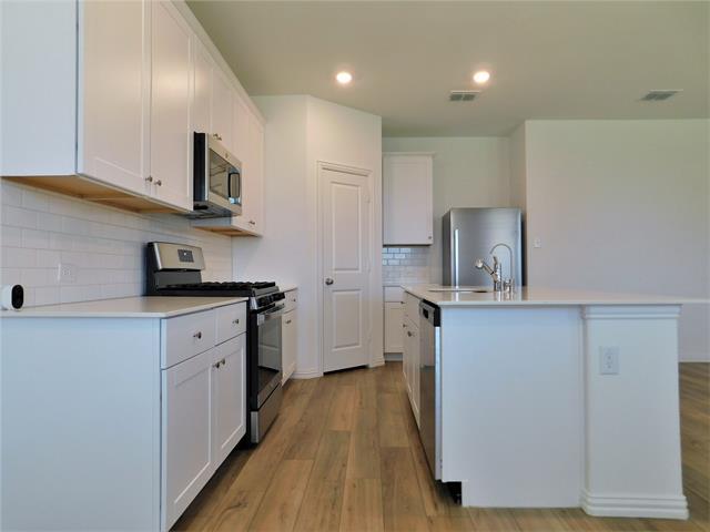 Building Photo - 3408 Chivalry Dr