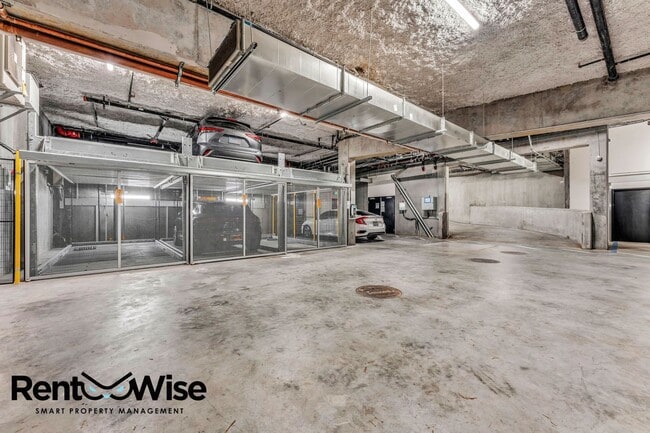 Building Photo - 1201 Sutter St