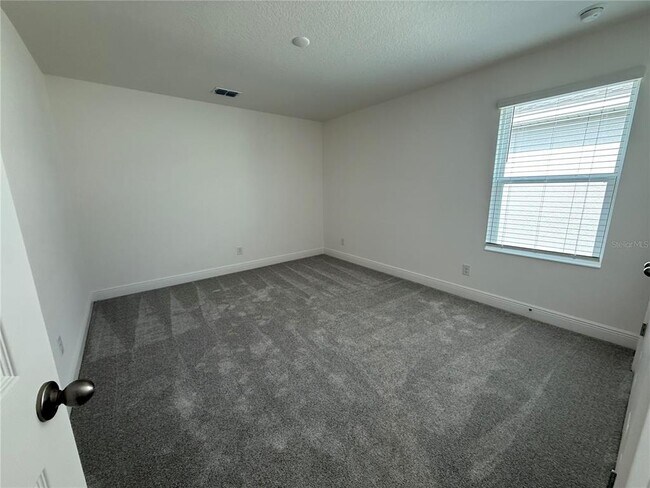 Building Photo - 14496 Crestavista Ave