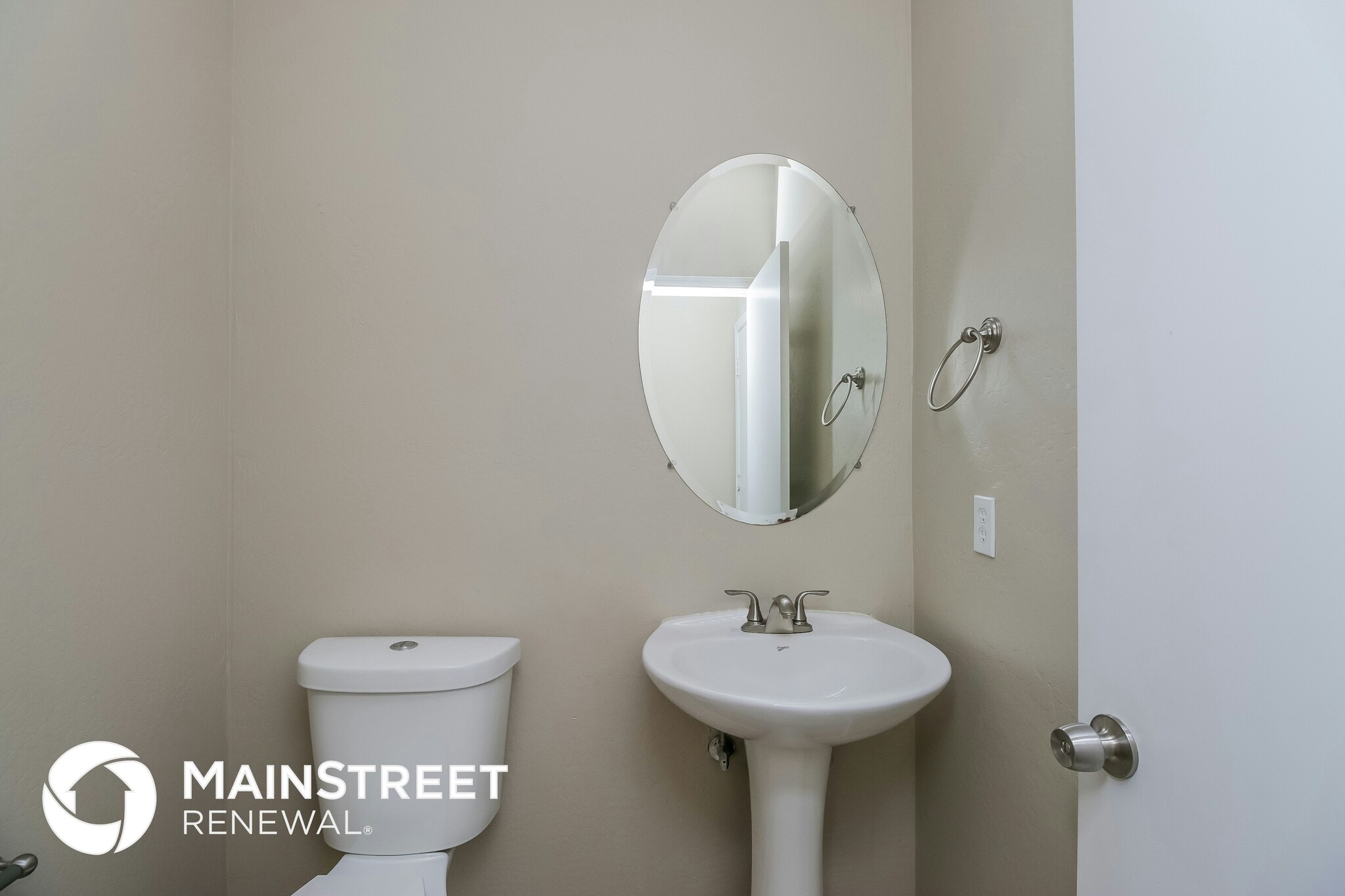 Building Photo - 5317 W Raymond St