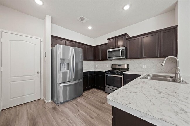Building Photo - 15827 Sundew Prairie Dr