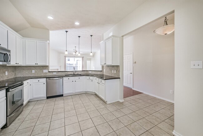 Building Photo - 21819 Silent Jasmin Ct