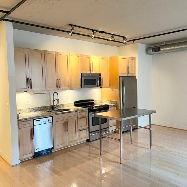 Building Photo - 2125 14th St NW