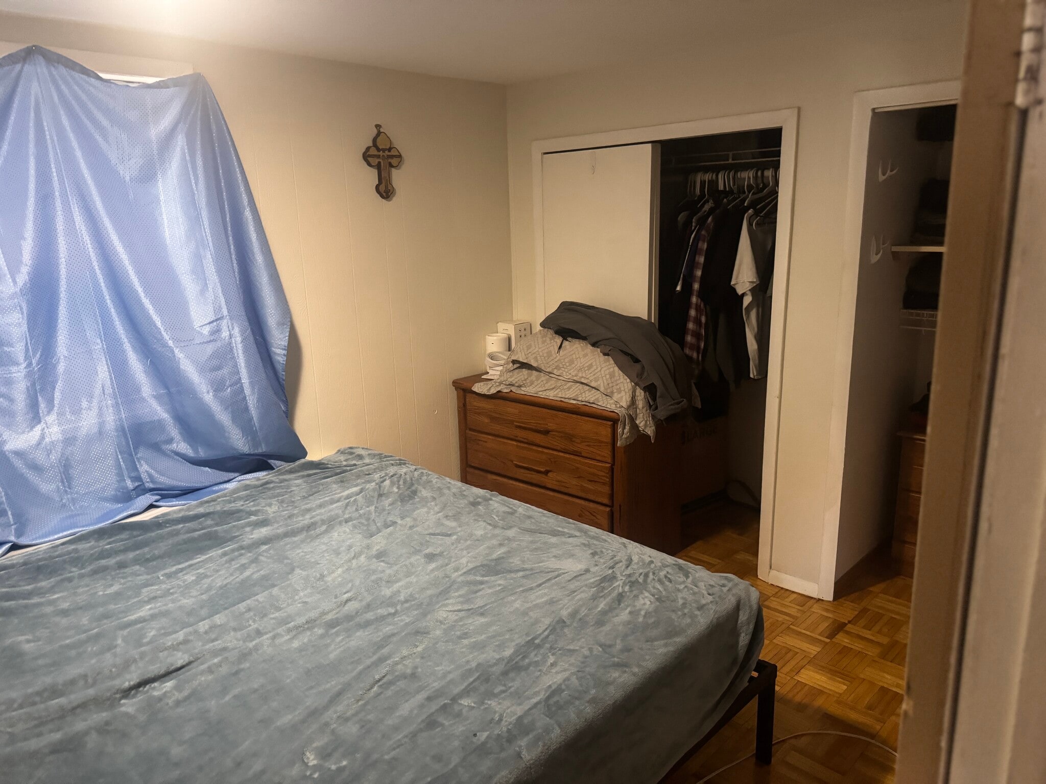 Bedroom - 5317 W Newport Ave