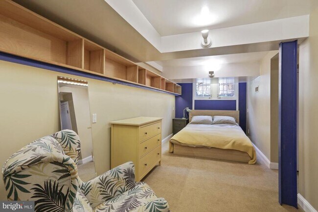 Building Photo - 3743 Upton St NW