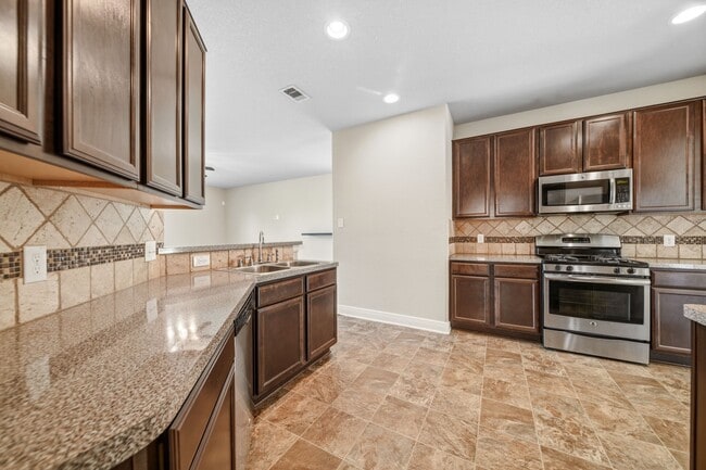 Building Photo - 2415 Cloudy Bay Dr