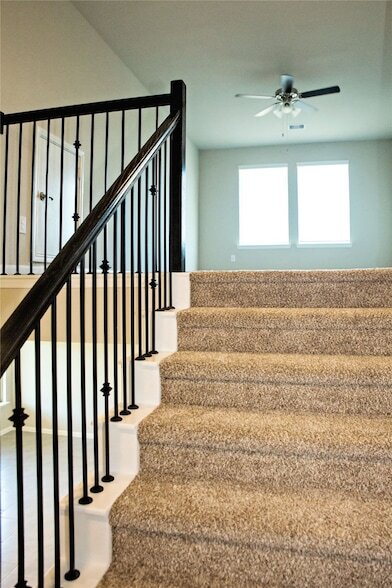 Building Photo - 5615 Cedar Cres Ct