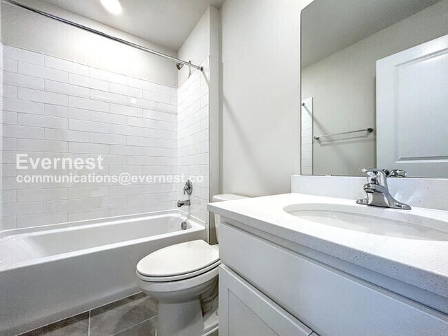 Building Photo - SPECIAL PROMOTION / Brand New 4 Bed/3.5 Bath Townhome with Garage / Pet-Friendly / Available Now!