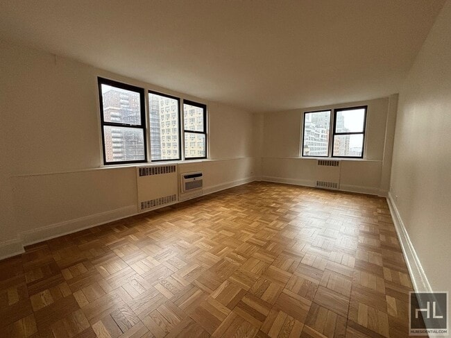 Building Photo - 435 E 79th St