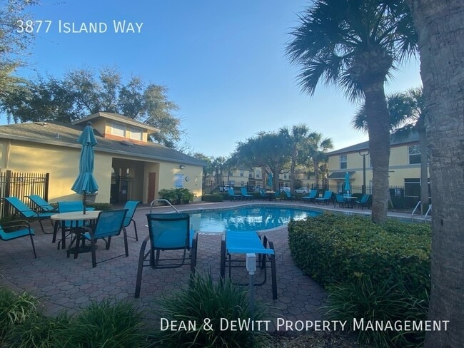 Building Photo - 3877 Island Way