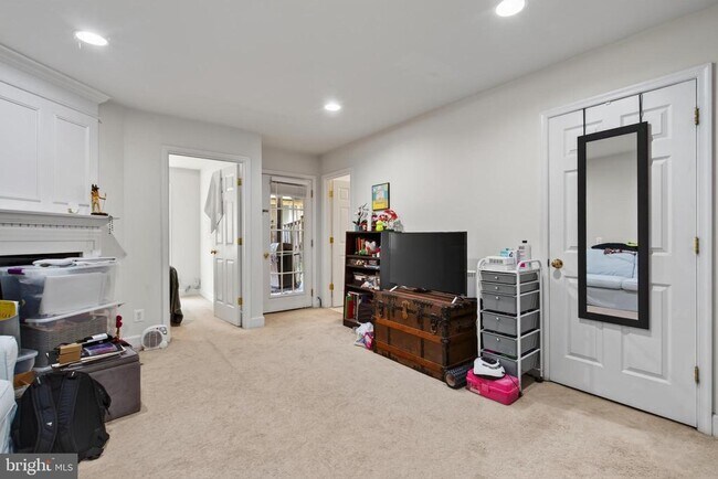 Building Photo - 13719 Maple Sugar Ln