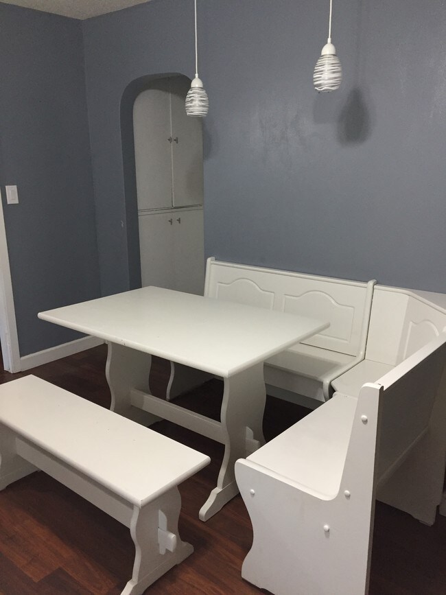 Building Photo - 125 Second St SW