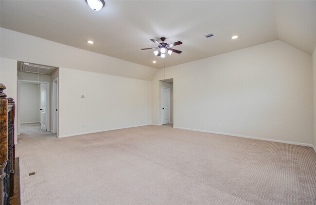 Building Photo - 2702 Fairfield Bend Pl