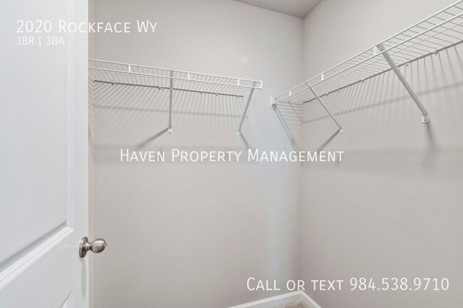 Building Photo - 2020 Rockface Way