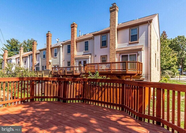Building Photo - 4216 Fox Lake Dr