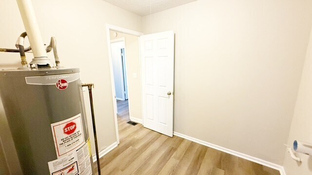 Building Photo - 9148 Rochelle Dr