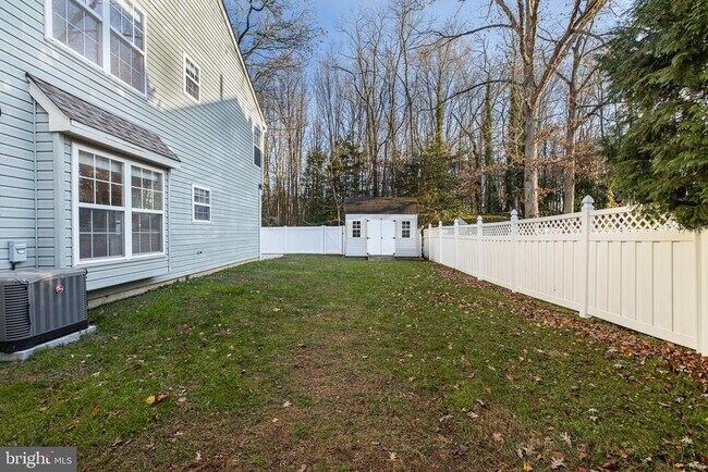 Building Photo - 51 Mecouch Dr