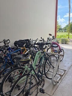 Building Photo - 1700 Pine Valley Dr